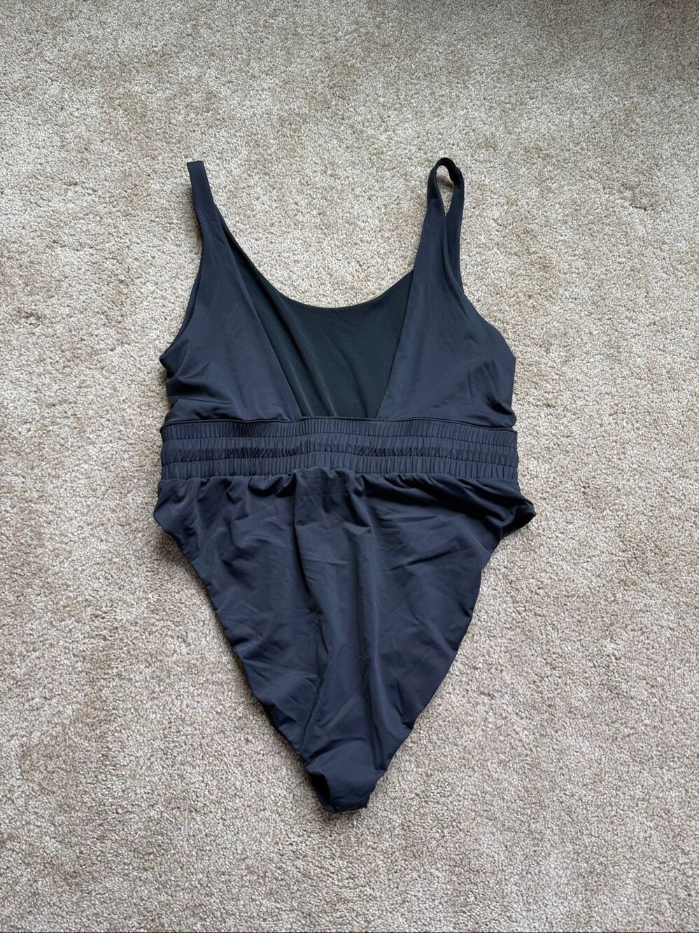 Good American Waist Framer One Piece Swimsuit - Picture 4 of 5
